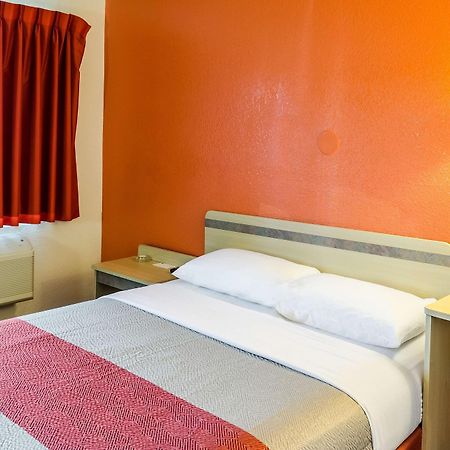 North Charleston Lodge Екстер'єр фото