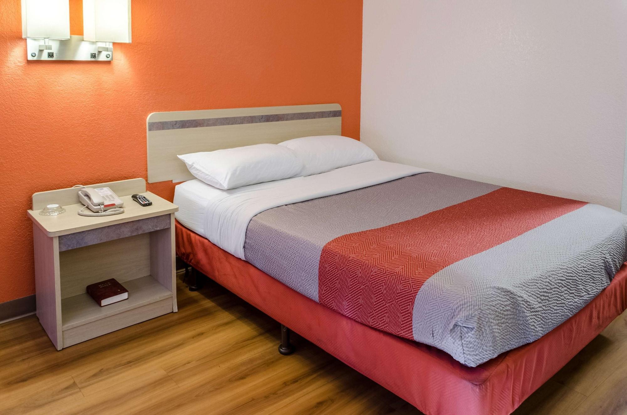 North Charleston Lodge Екстер'єр фото