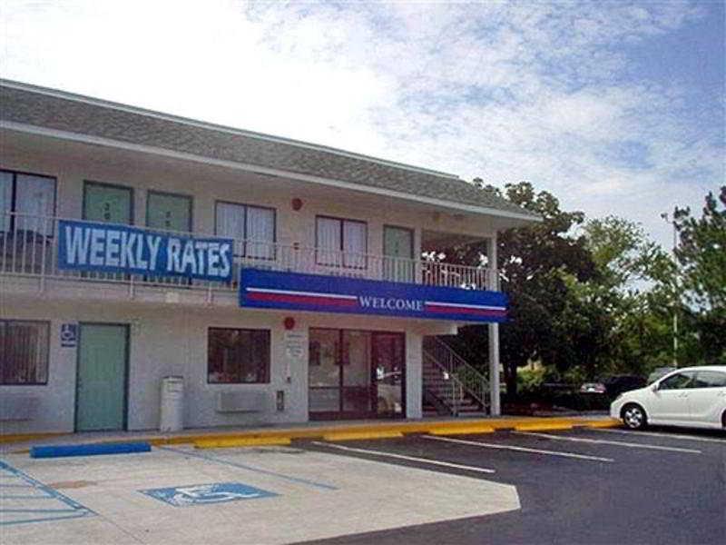North Charleston Lodge Екстер'єр фото