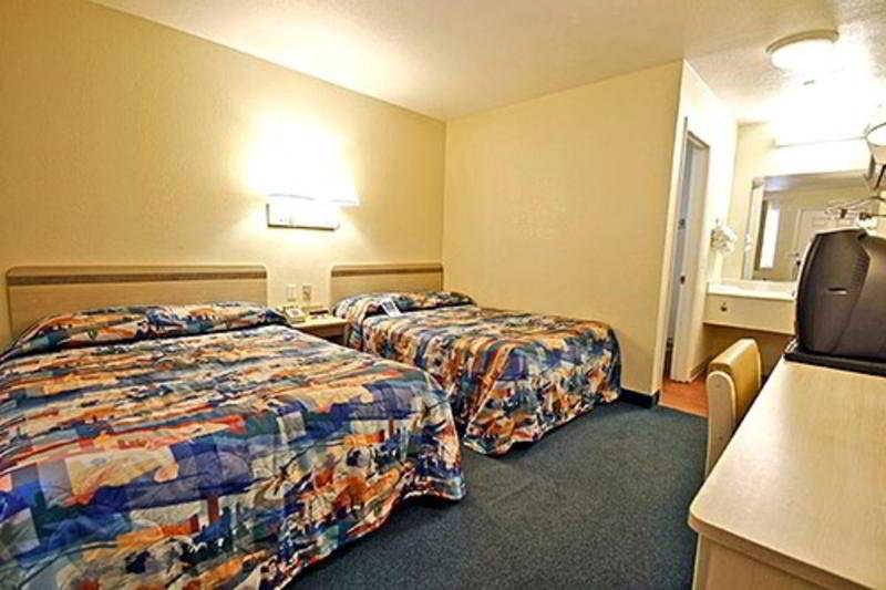 North Charleston Lodge Екстер'єр фото