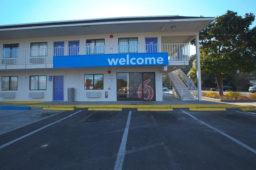 North Charleston Lodge Екстер'єр фото