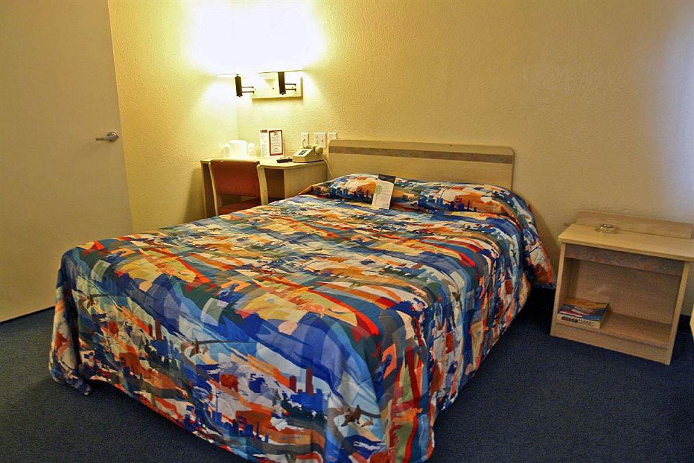 North Charleston Lodge Екстер'єр фото