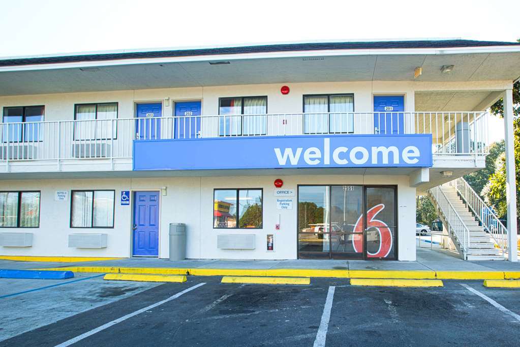 North Charleston Lodge Екстер'єр фото